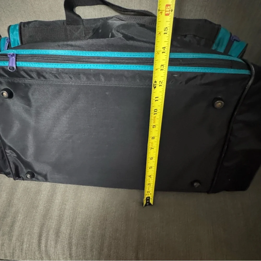 Motions International Vintage 80s Super Sports Duffel Bag Teal‎ Black Purple